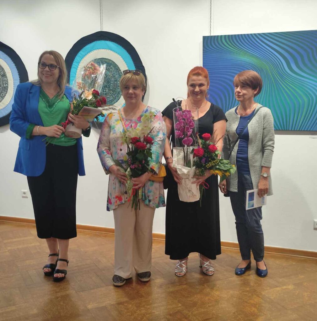 MULTI-IMAGES - wystawa u Attavantich-2022-zd.15