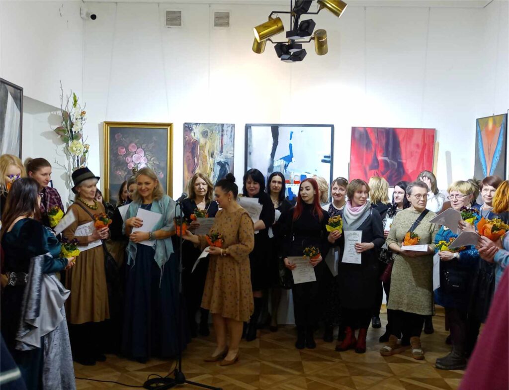 Wystawa zbiorowa - KobieTA - JOKiS- wernisaż zd.4