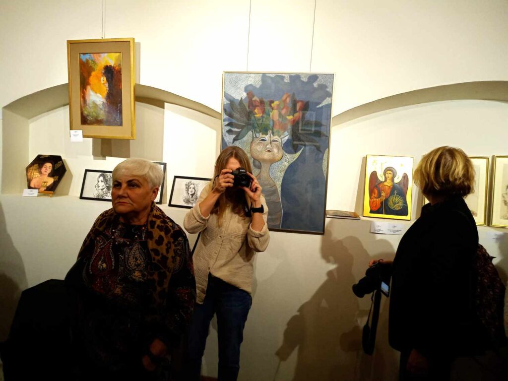 Wystawa zbiorowa - KobieTA - JOKiS- wernisaż zd.9